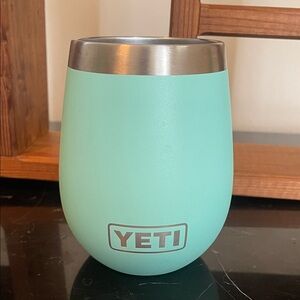 Yeti Wine Cup